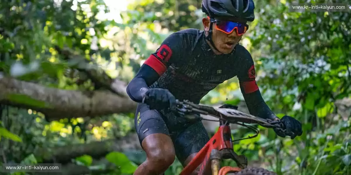 专业解说全程相伴,观赛体验升级不止🌟